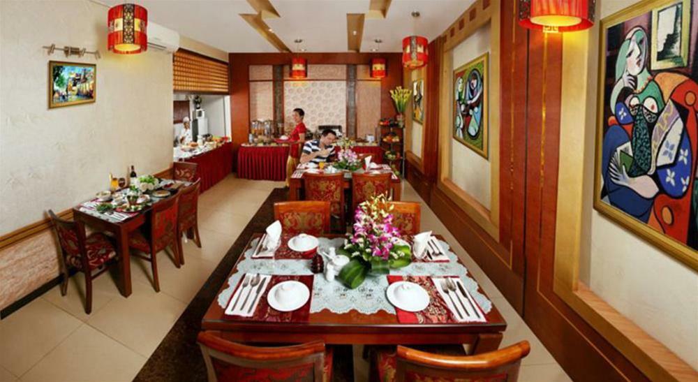 Aquarius Grand Hotel Hanoi Restaurant foto